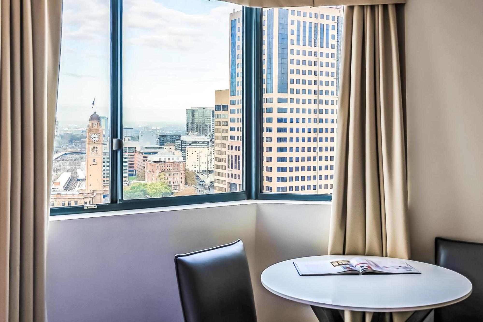 Oaks Sydney Castlereagh Suites ภายนอก รูปภาพ
